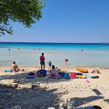 Mobilna Kucica Marko - Plaza Slanica Kamp alanı Murter