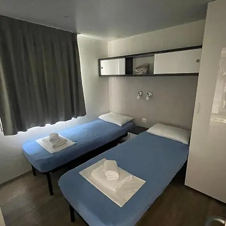 Mobilna Kucica Marko - Plaza Slanica Murter