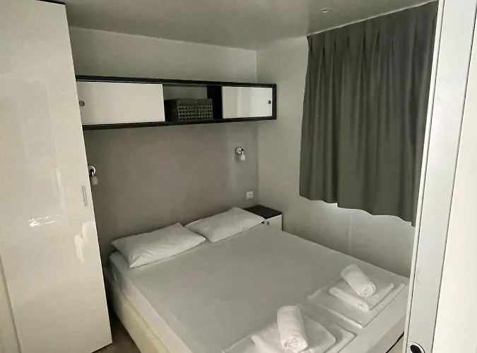 Campingplads Mobilna Kucica Marko - Plaza Slanica