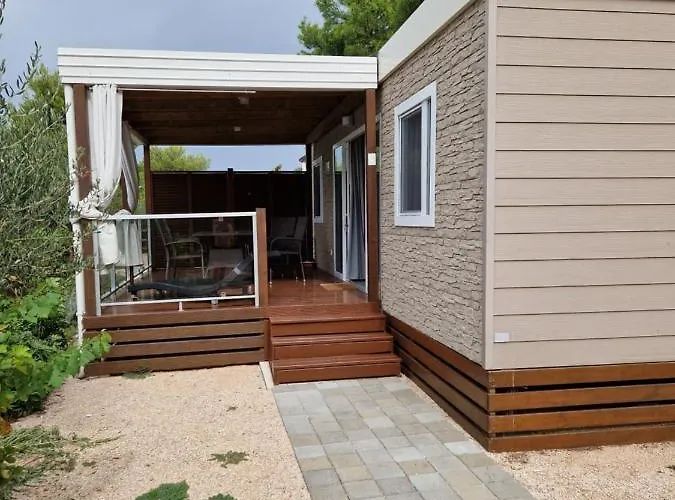 Mobilna Kucica Marko - Plaza Slanica Murter